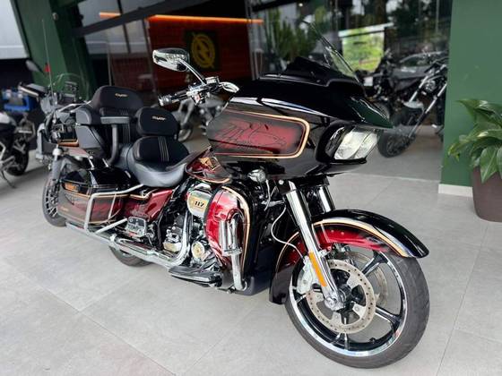HARLEY-DAVIDSON ROAD GLIDE LIMITED 